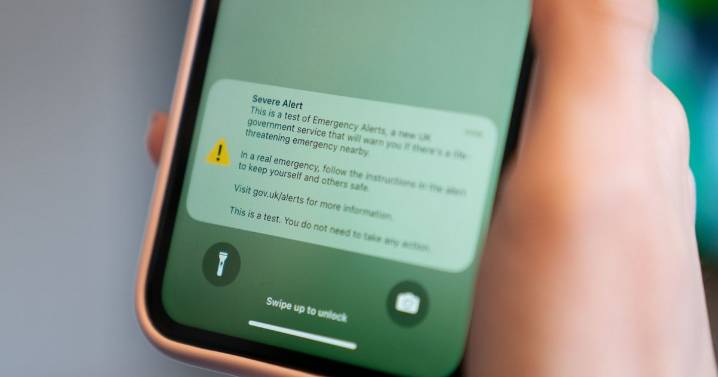 BREAKING: Emergency alert sounds across most of UK mobile phones