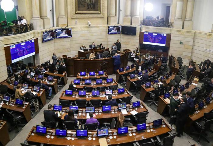 Reforma a la salud con poca vida en la Comisión del Senado