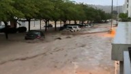 El temporal mantiene en alerta roja a Valencia tras causar cortes de luz, carreteras cortadas y trenes retrasados