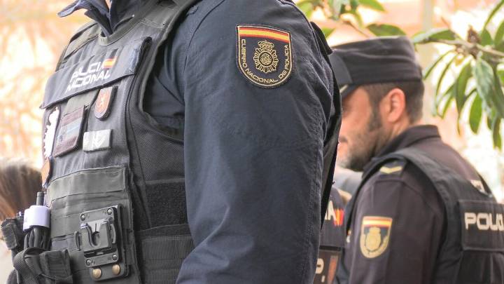 Cuatro detenidos por intento de estafa online de 98.000 euros