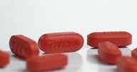 Lead autism researcher weighs in on Trump administration Tylenol claims