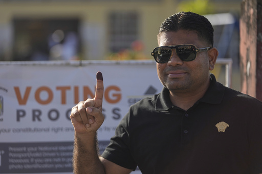 Guyana celebra elecciones generales que decidirán qué partido administrará riqueza petrolera
