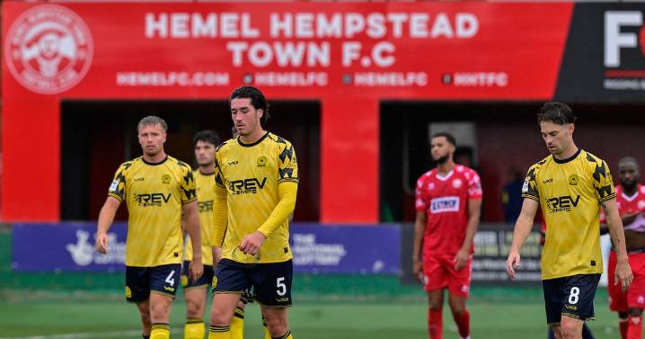 Torquay United look to put wrongs right in latest away trip