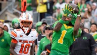 Oregon WR Dakorien Moore shows 5-star prowess with incredible TD catch
