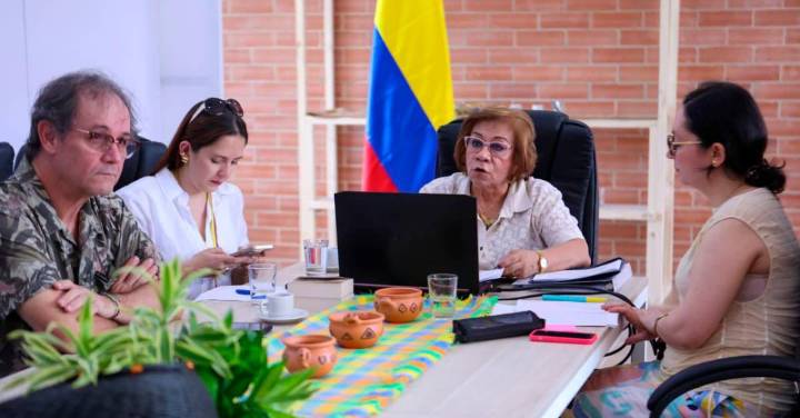 Despliegue militar de EE. UU. en el Caribe: Colombia alerta por “invasión extranjera” tras reunión extraordinaria de la Celac