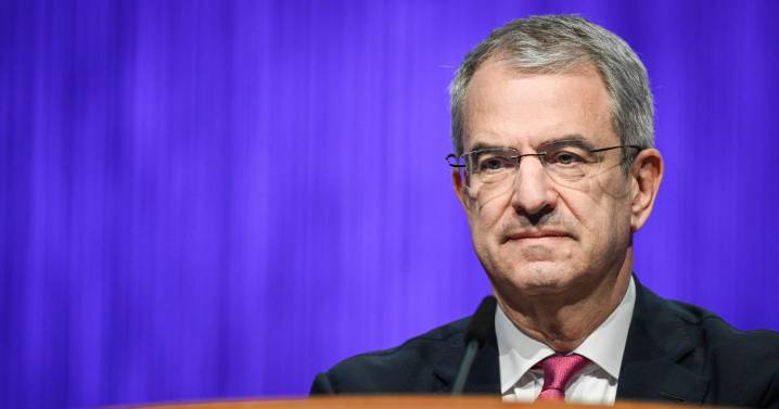 Nestlé dismisses CEO after an investigation into a relationship with a subordinate