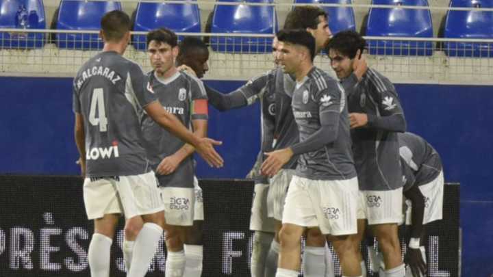 El Granada consigue el primer triunfo de la temporada en El Alcoraz