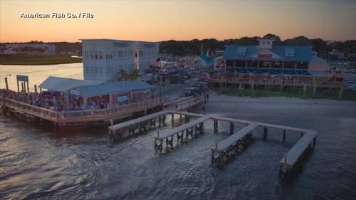 3 dead, 8 injured after shooter in boat opens fire on NC bar