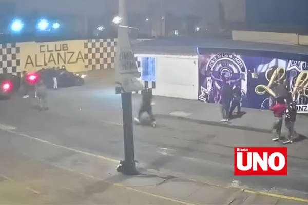 Encapuchados vandalizan estadio de Alianza Lima en nuevo episodio de violencia entre barras