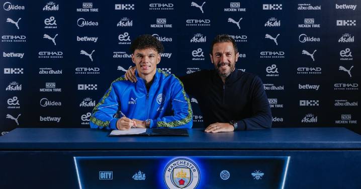 First words as Nico O'Reilly signs new Man City contract