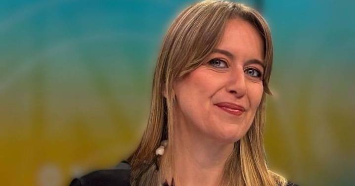 Grúa televisiva de septiembre: TVN ficha a Carolina Urrejola para hacer dupla con Iván Núñez