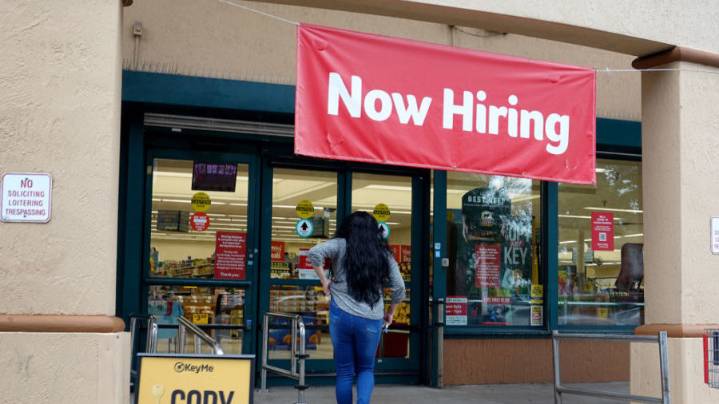 Oregon jobless claims soar while Washington and Idaho hold steady