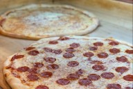 Enea's Pizzeria to offer hand-tossed pizzas in ...