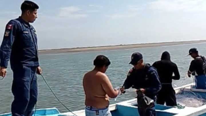 Tumbes: Intervienen barco ecuatoriano por pescar ilegalmente en aguas peruanas