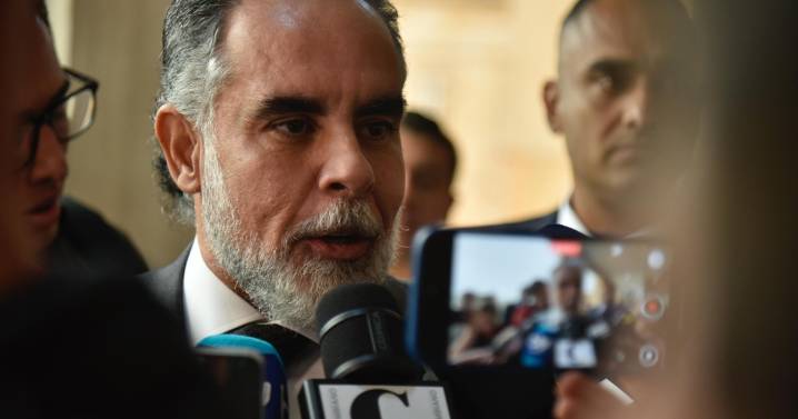 Armando Benedetti apunta a Constituyente ante supuesto bloqueo institucional de reforma en el Congreso