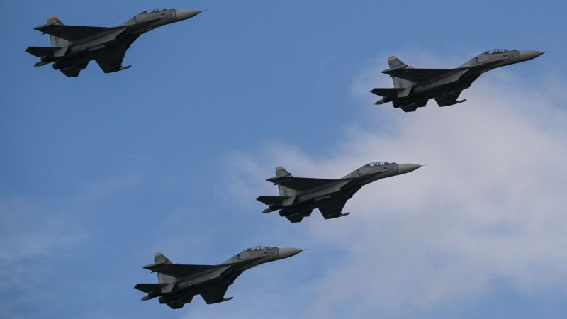 Así son los aviones Sukhoi Su-30 de Venezuela ante sus tensiones con EE.UU.
