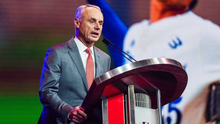 Commissioner says MLB nearing broadcast deals for 2026