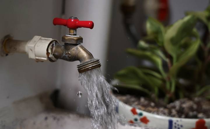 Iztapalapa advierte reducción temporal en el suministro de agua potable