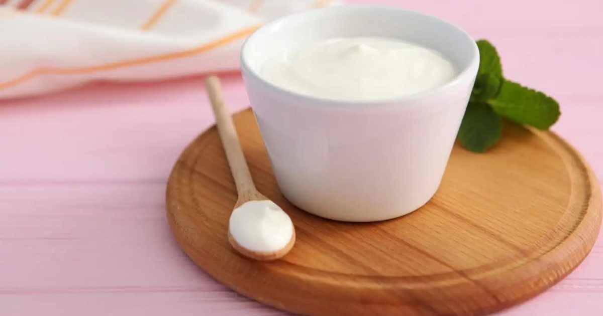 Yogur griego: 8 razones para incluirlo en tu dieta diaria y mejorar tu salud