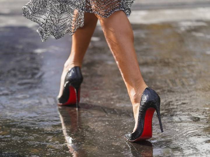 Suela roja de Louboutin: la historia y arte detrás del ícono de la moda