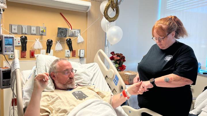 'I got to marry the love of my life': SA couple weds in hospital room ahead of groom's heart surgery