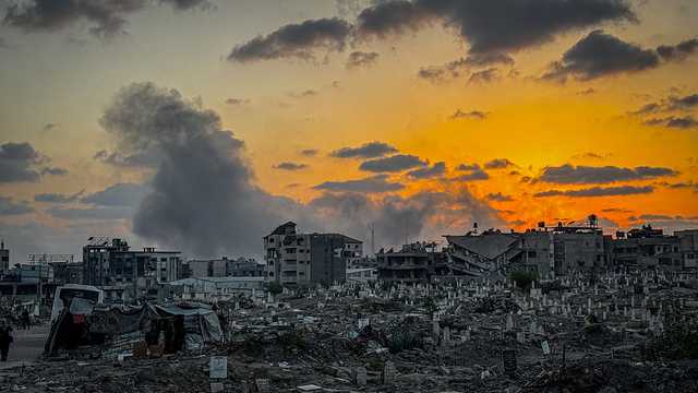 Israeli airstrikes, shooting in Gaza City amid ground operation