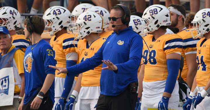 Bobcat Insider: In search of 1st win, No. 4 Montana State readies for San Diego