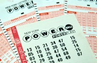 Powerball tickets worth $1M sold in Iowa, Massachusetts and Maryland