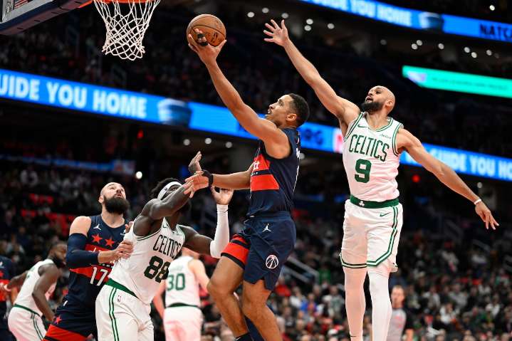 Celtics rival showing interest in signing former Boston guard
