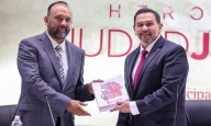 Informa Cruz Pérez Cuéllar desarrollo económico y proyección internacional de Juárez