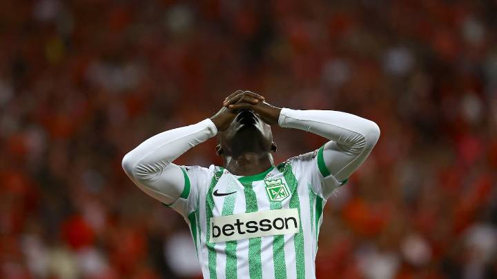 Desechado de Atlético Nacional la rompe en el exterior: nuevo doblete y halagos no paran