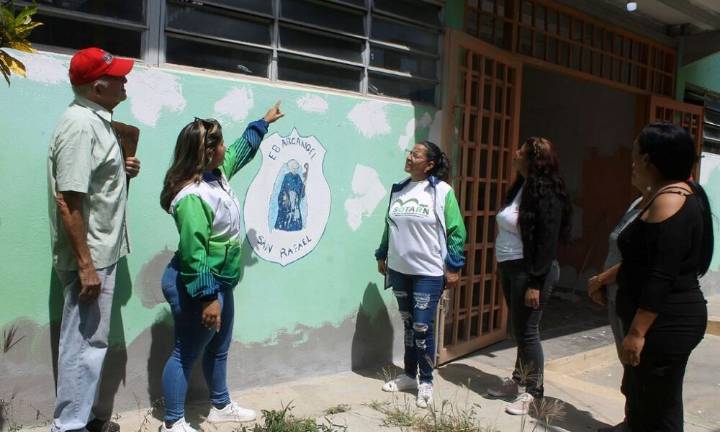 Gobierno de Carabobo ejecuta trabajos de remodelación en E.B.E Arcángel San Rafael en Valencia