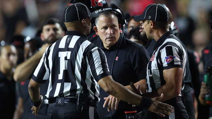 Can Rutgers beat Minnesota in 1st road game of the season? Here's our prediction