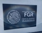 Entrega FGR a dos mexicanos solicitados por autoridades de EU