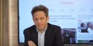 Martín Sivak: “Siempre escribí de los otros, ahora esto es una incomodidad”