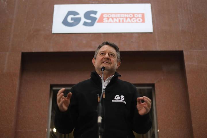 Tricel admite a trámite solicitud para destituir a Claudio Orrego por posible uso de fondos en campaña