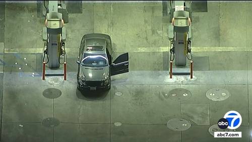 Man killed in shooting at East Los Angeles gas station