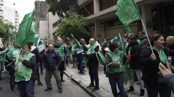 ATE anunció un paro el miércoles contra los vetos del presidente