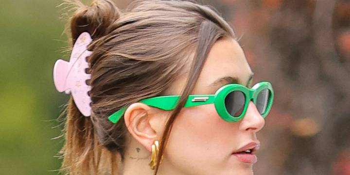 The 10 Best Claw Clips for Easy, On-Trend Updos That Stay Put