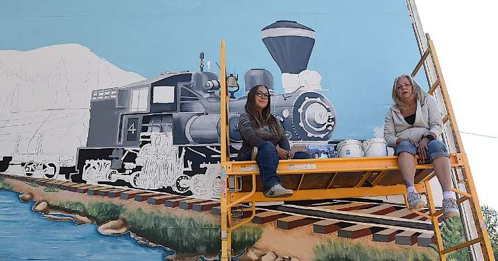 Heritage Museum mural celebrates Shay Ole Four Spot