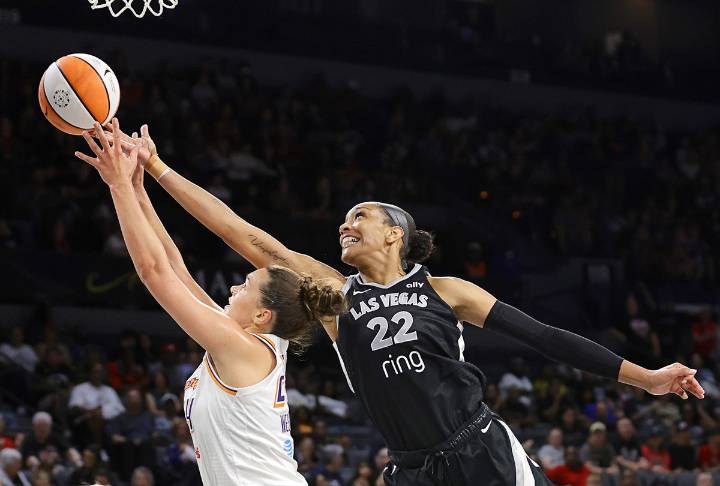 A'ja Wilson and Alanna Smith share WNBA Defensive Player of the Year award