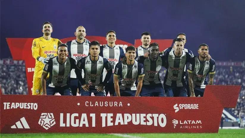 ¿Quién va de '9'? La posible alineación de Alianza Lima para jugar con Comerciantes Unidos en Matute