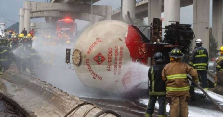 Silza cubrirá gastos funerarios y ofrecerá asesoría legal tras muerte del conductor de pipa accidentada en Iztapalapa
