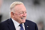 Dallas jugará en el Estadio Azteca cuando esté listo: Jerry Jones