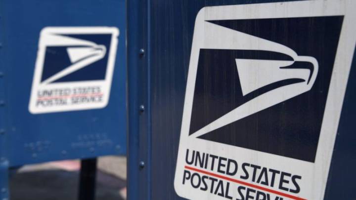 USPS, FedEx announce recommended shipping dates for 2025 holiday season