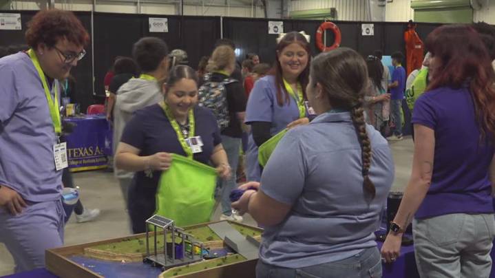 Thousands attend South Texas career expo in Robstown