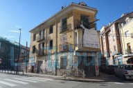 Casablanca sopesa movilizarse por el edificio abandonado
