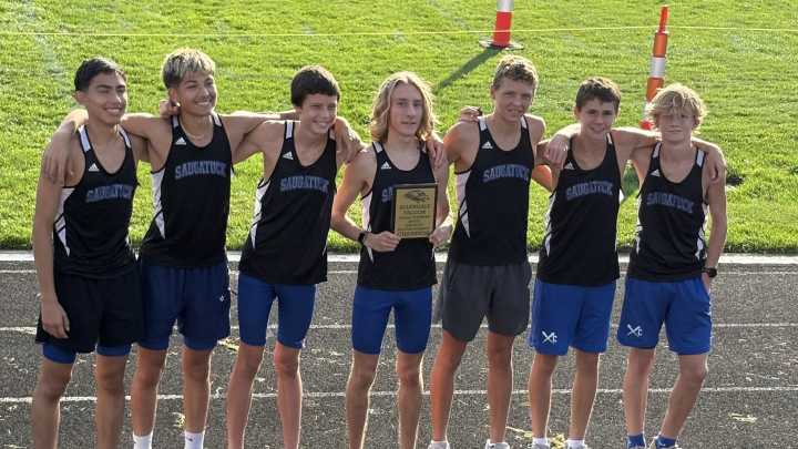 Cross country rankings see seven Holland