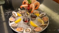 Tracks Raw Bar and Grill opens at Grand Central Madison