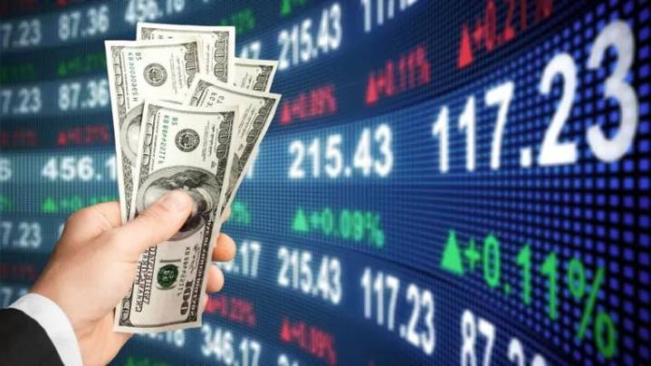El dólar baja $ 75, cae el riesgo país y se dispara la Bolsa por el apoyo de EEUU y las retenciones 0